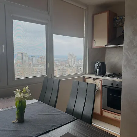 Lägenhet Rozen Varna